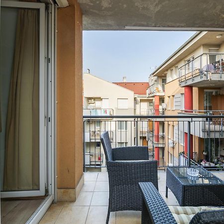 Akacfa Centrum Apartment - Cosy Home Budapest Exterior photo